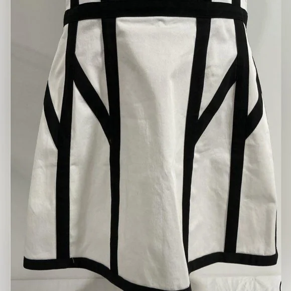 Robert Rodriguez, size 6, Graphic Spear Fit & Flare, Black & White Dress, EUC - Picture 4 of 7
